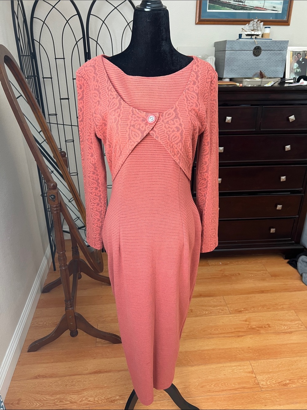 Women's Coral Knit Dress with Lace Bolero